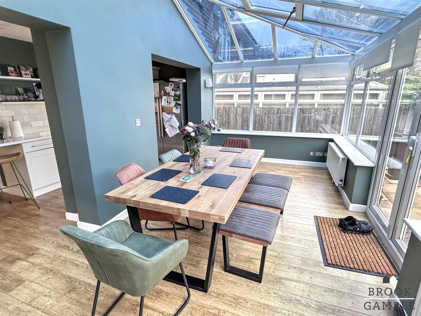 4 Bedroom House. Park Lane in Eastbourne,  13